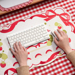 GeekShare Spring Strawberry Mousepads